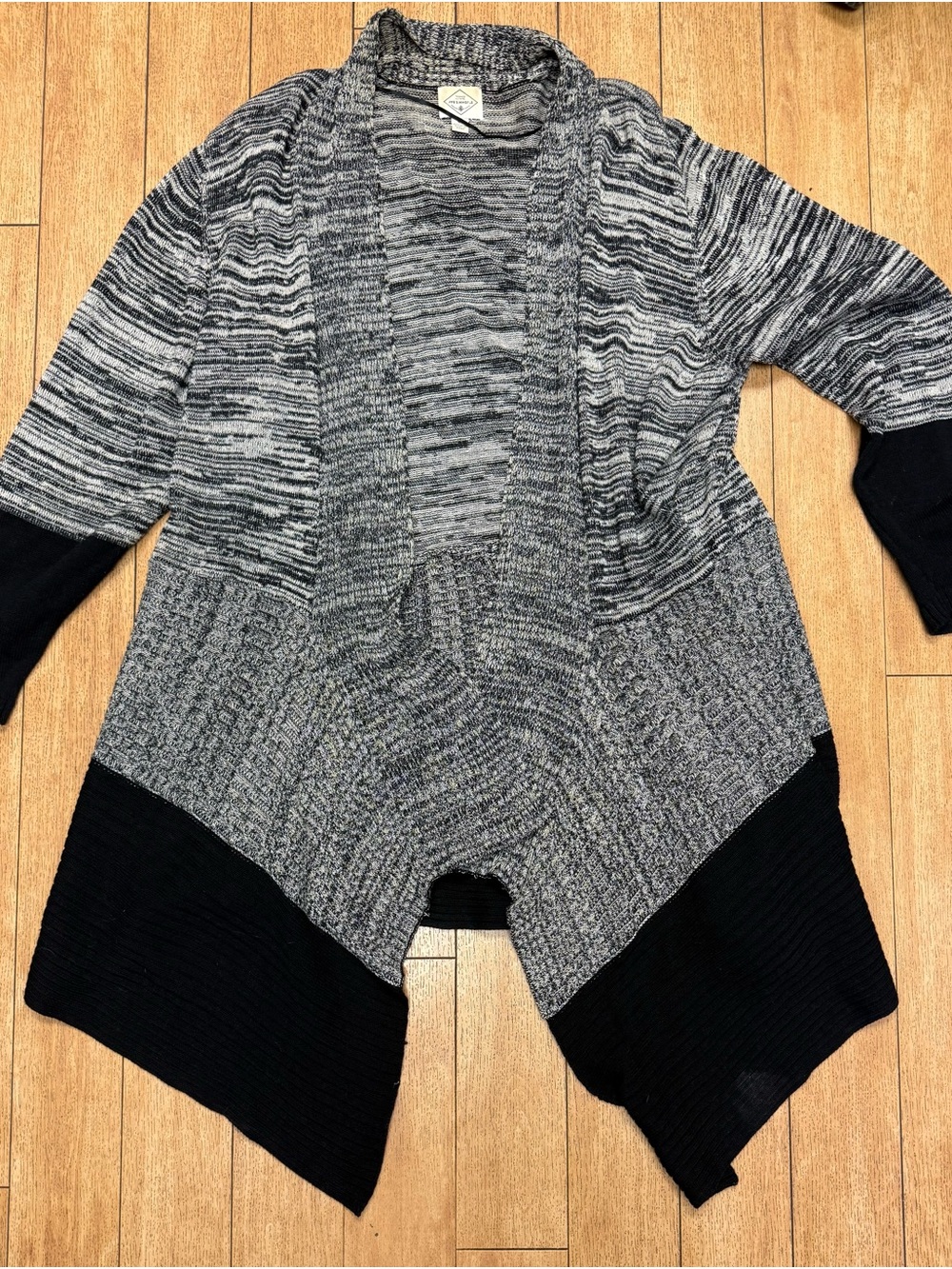 Cozy Black & Gray Women's color block Sweater Cardigan-St John’s Bay (3X)